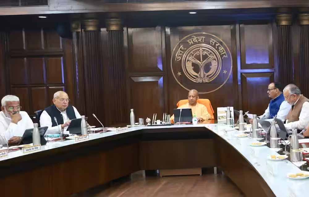 चार नए एक्सप्रेसवे प्रोजेक्ट्स को मिली मंजूरी, यूपी का एक्सप्रेसवे नेटवर्क होगा और मजबूत चार नए एक्सप्रेसवे प्रोजेक्ट्स को मिली मंजूरी, यूपी का एक्सप्रेसवे नेटवर्क होगा और मजबूत