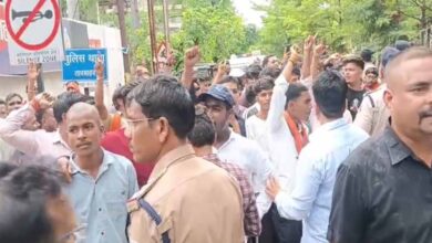 बिलासपुर में प्रार्थना सभा पर बवाल, हिंदू संगठनों ने लगाया धर्मांतरण कराने का आरोप