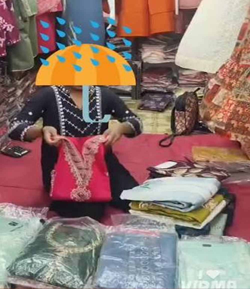 CG News: ‘द लोकल मेकर्स मार्केट’ में जुटेंगे 70 मेकर्स और 10 कलाकार, लाइव म्यूजिक बनेगा आकर्षण CG News: ‘द लोकल मेकर्स मार्केट’ में जुटेंगे 70 मेकर्स और 10 कलाकार, लाइव म्यूजिक बनेगा आकर्षण