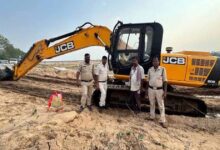 CM साय के निर्देश पर अवैध खनन पर बड़ी कार्रवाई, JCB समेत कई वाहन जब्त, लाखों का जुर्माना