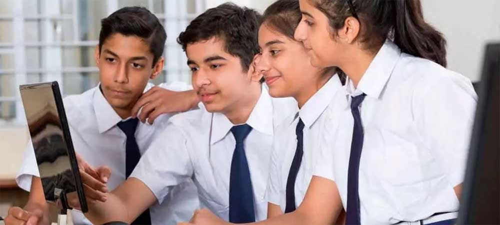 स्वयं पोर्टल के कोर्स से विद्यार्थियों को मिलेंगे 40% तक क्रेडिट पॉइंट स्वयं पोर्टल के कोर्स से विद्यार्थियों को मिलेंगे 40% तक क्रेडिट पॉइंट