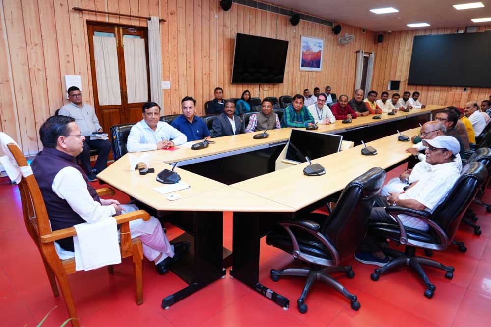 देवभूमि और छत्तीसगढ़ के बीच बढ़ा वैचारिक सेतु:मुख्यमंत्री धामी से मिले छत्तीसगढ़ के मीडिया प्रतिनिधि देवभूमि और छत्तीसगढ़ के बीच बढ़ा वैचारिक सेतु:मुख्यमंत्री धामी से मिले छत्तीसगढ़ के मीडिया प्रतिनिधि