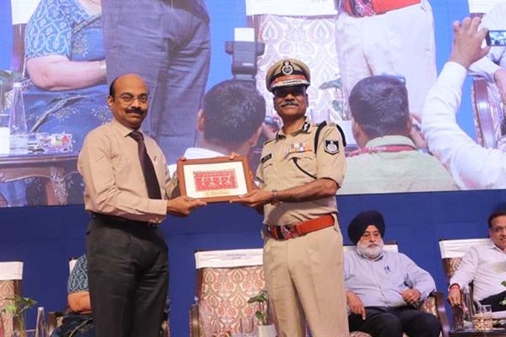 तकनीक, समन्वय और प्रशिक्षित पुलिस बल के दम पर होगा सुरक्षित एवं व्यवस्थित सिंहस्थ-2028 – डीजीपी कैलाश मकवाणा तकनीक, समन्वय और प्रशिक्षित पुलिस बल के दम पर होगा सुरक्षित एवं व्यवस्थित सिंहस्थ-2028 – डीजीपी कैलाश मकवाणा