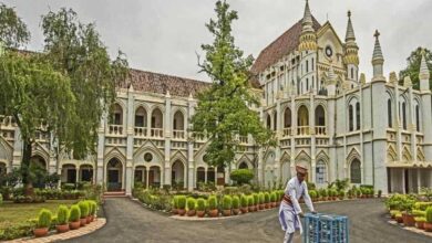 सरकारी मंदिरों में पुजारियों की नियुक्ति हाईकोर्ट पहुंची, SC-ST-OBC को अवसर न मिलने पर सरकार से जवाब तलब सरकारी मंदिरों में पुजारियों की नियुक्ति हाईकोर्ट पहुंची, SC-ST-OBC को अवसर न मिलने पर सरकार से जवाब तलब