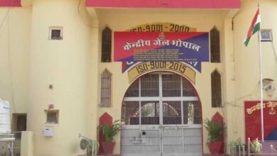 भोपाल केंद्रीय जेल में गूंजे संगीत के सुर भोपाल केंद्रीय जेल में गूंजे संगीत के सुर