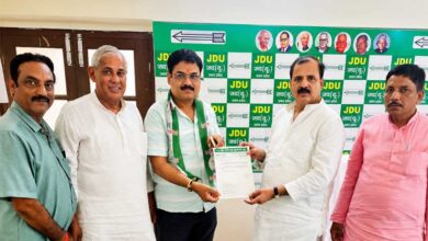 जदयू में शामिल हुए प्रसिद्ध सामाजिक कार्यकर्ता आशीष कुमार, प्रदेश महासचिव की मिली जिम्मेदारी