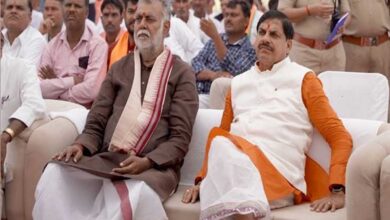 प्रधानमंत्री मोदी ने सीधी जिले में बने 1500 तालाबों और नरसिंहपुर के अमृत सरोवरों का मन की बात में किया उल्लेख प्रधानमंत्री मोदी ने सीधी जिले में बने 1500 तालाबों और नरसिंहपुर के अमृत सरोवरों का मन की बात में किया उल्लेख