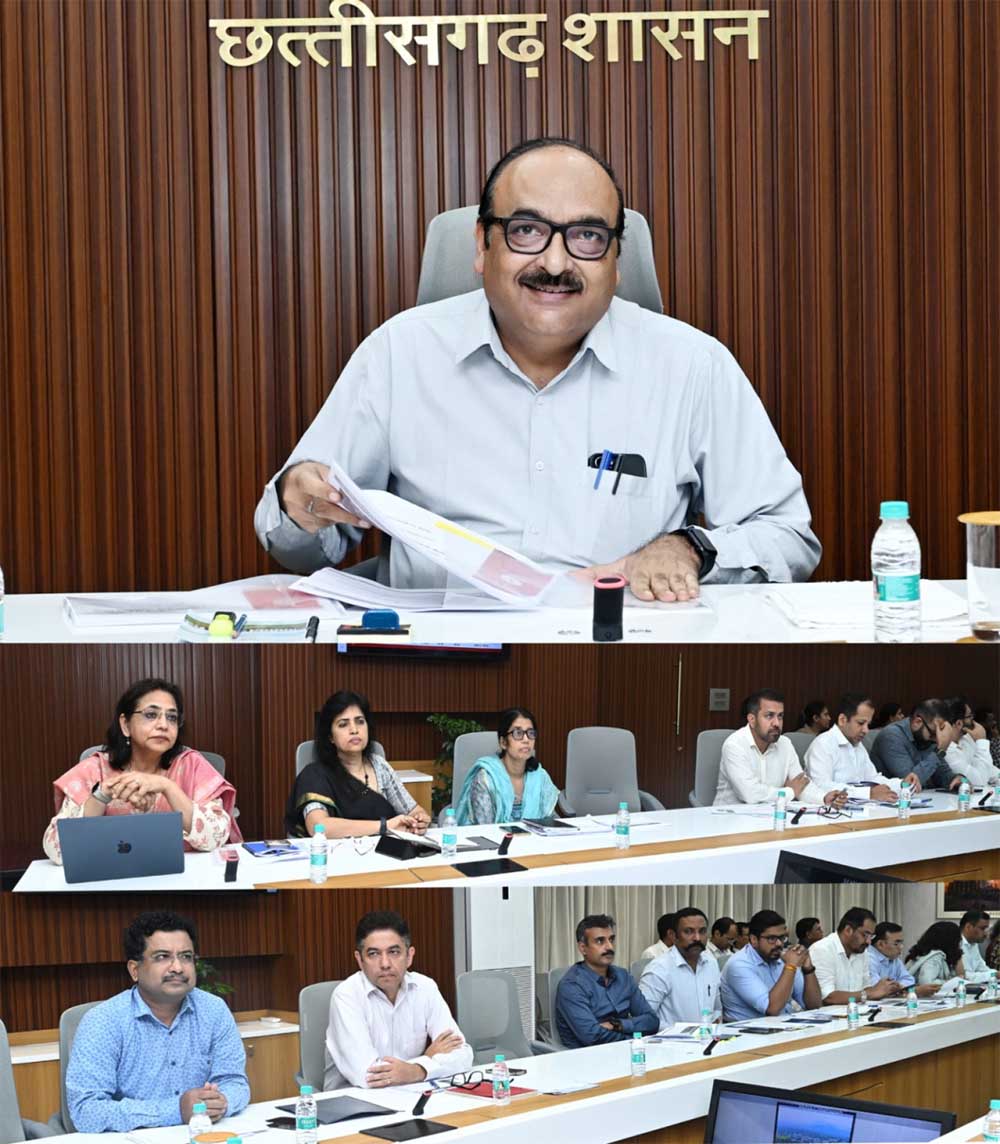 शत-प्रतिशत सत्यापन कर पात्र हितग्राहियों को योजनाओं का लाभ सुनिश्चित करें: मुख्य सचिव विकास शील शत-प्रतिशत सत्यापन कर पात्र हितग्राहियों को योजनाओं का लाभ सुनिश्चित करें: मुख्य सचिव विकास शील