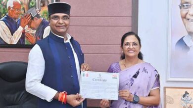 मंत्री विश्वास सारंग ने पर्वतारोही ज्योति रात्रे को दी ऐतिहासिक उपलब्धि पर शुभकामनाएं मंत्री विश्वास सारंग ने पर्वतारोही ज्योति रात्रे को दी ऐतिहासिक उपलब्धि पर शुभकामनाएं