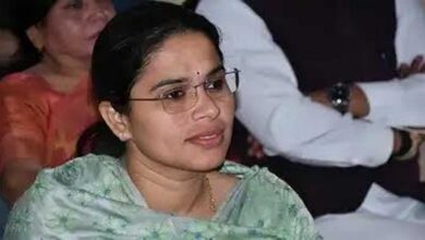 कोर्ट में दी गवाही तो पूरा परिवार साफ कर देंगे कोर्ट में दी गवाही तो पूरा परिवार साफ कर देंगे