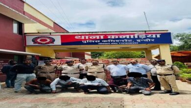 इंदौर एवं छतरपुर में 1 करोड़ 31 लाख रुपये से अधिक मूल्य की अवैध शराब जब्त इंदौर एवं छतरपुर में 1 करोड़ 31 लाख रुपये से अधिक मूल्य की अवैध शराब जब्त