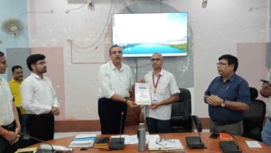 स्टार ऑफ द मंथ सम्मान से सम्मानित हुए उत्कृष्ट अधिकारी एवं कर्मचारी स्टार ऑफ द मंथ सम्मान से सम्मानित हुए उत्कृष्ट अधिकारी एवं कर्मचारी