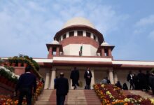 SC का अवैध कब्जों पर सख्त रुख, अधिकारियों की मिलीभगत पर जताई नाराजगी, पूछा- अब तक क्या कार्रवाई हुई?