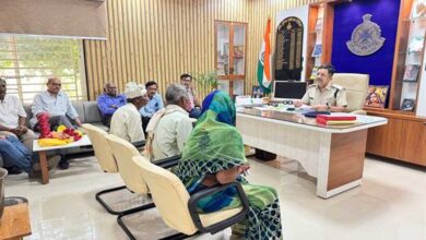 वरिष्ठ नागरिकों के सम्मान और अधिकारों की रक्षा के लिए विदिशा पुलिस की सीनियर सिटीजन पुलिस पंचायत बनी मजबूत सहारा वरिष्ठ नागरिकों के सम्मान और अधिकारों की रक्षा के लिए विदिशा पुलिस की सीनियर सिटीजन पुलिस पंचायत बनी मजबूत सहारा
