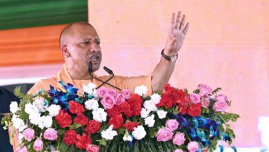 योगी सरकार कांवड़ यात्रा के लिए चलाएगी अतिरिक्त बसें, निगरानी के लिए 24 घंटे एक्टिव रहेगा कंट्रोल रूम