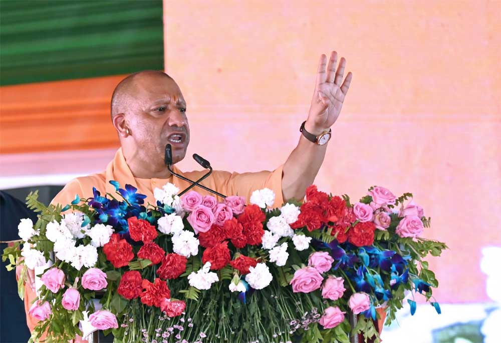 योगी सरकार कांवड़ यात्रा के लिए चलाएगी अतिरिक्त बसें, निगरानी के लिए 24 घंटे एक्टिव रहेगा कंट्रोल रूम योगी सरकार कांवड़ यात्रा के लिए चलाएगी अतिरिक्त बसें, निगरानी के लिए 24 घंटे एक्टिव रहेगा कंट्रोल रूम