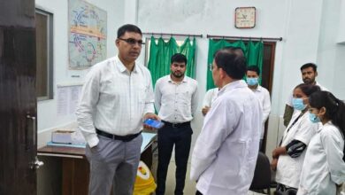सामुदायिक स्वास्थ्य केंद्र कोतमा का कलेक्टर  रत्नाकर झा ने किया निरीक्षण