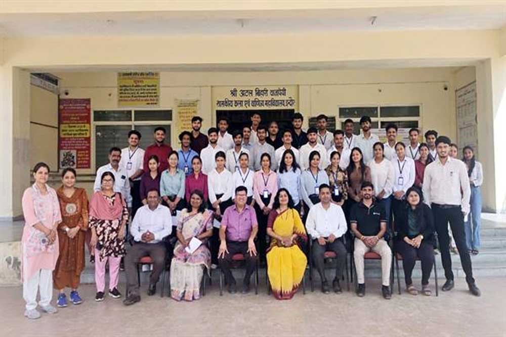 प्रवेश ले रहे विद्यार्थियों के लिए बेहतर विकल्प बना AEDP, 2024 बैच के विद्यार्थी उद्योगों में अप्रेंटिसशिप के लिए चयनित प्रवेश ले रहे विद्यार्थियों के लिए बेहतर विकल्प बना AEDP, 2024 बैच के विद्यार्थी उद्योगों में अप्रेंटिसशिप के लिए चयनित