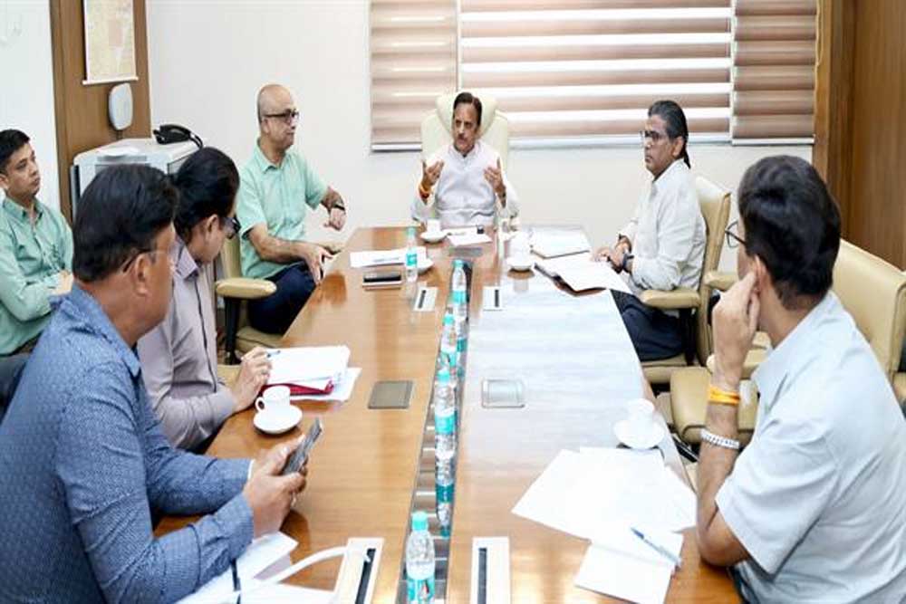आयुष्मान भारत योजना के क्लेम भुगतान, एम्पेनेलमेंट की कार्यवाही प्राथमिकता से पूर्ण करें: उप मुख्यमंत्री शुक्ल आयुष्मान भारत योजना के क्लेम भुगतान, एम्पेनेलमेंट की कार्यवाही प्राथमिकता से पूर्ण करें: उप मुख्यमंत्री शुक्ल