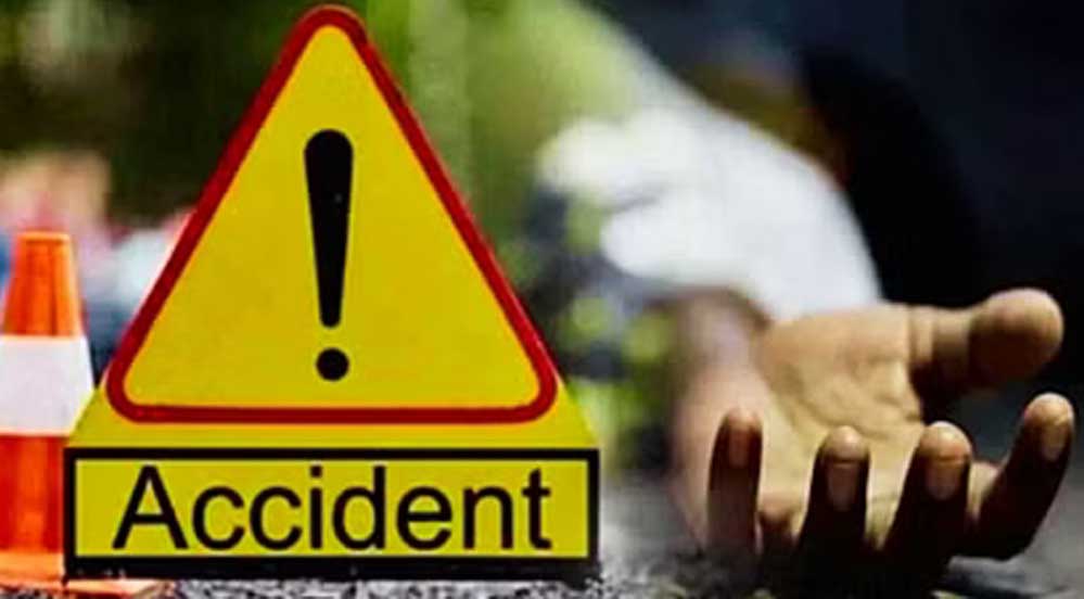 मैहर-रीवा हाईवे पर भीषण हादसा, ट्रक में घुसी कार; पूर्व MLA के परिवार के 5 लोगों की मौत मैहर-रीवा हाईवे पर भीषण हादसा, ट्रक में घुसी कार; पूर्व MLA के परिवार के 5 लोगों की मौत