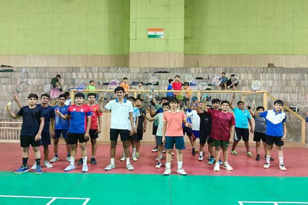टैलेंट सर्च में उमड़ा बैडमिंटन और टेनिस का जोश: 93 खिलाड़ियों ने आजमाया दम, शनिवार को फिर मिलेगा मौका टैलेंट सर्च में उमड़ा बैडमिंटन और टेनिस का जोश: 93 खिलाड़ियों ने आजमाया दम, शनिवार को फिर मिलेगा मौका