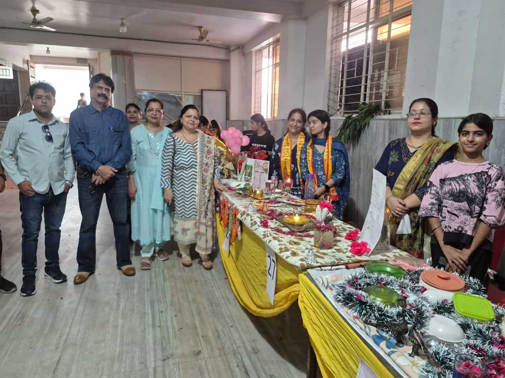 कुकिंग प्रतियोगिता के दूसरे दिन भी महिलाओं ने दिखाई अपनी प्रतिभा कुकिंग प्रतियोगिता के दूसरे दिन भी महिलाओं ने दिखाई अपनी प्रतिभा