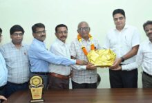 जनसंपर्क संचालनालय के सहायक ग्रेड-03  गुलजारी लाल तम्बोली को सेवानिवृत्ति पर दी गई भावभीनी विदाई