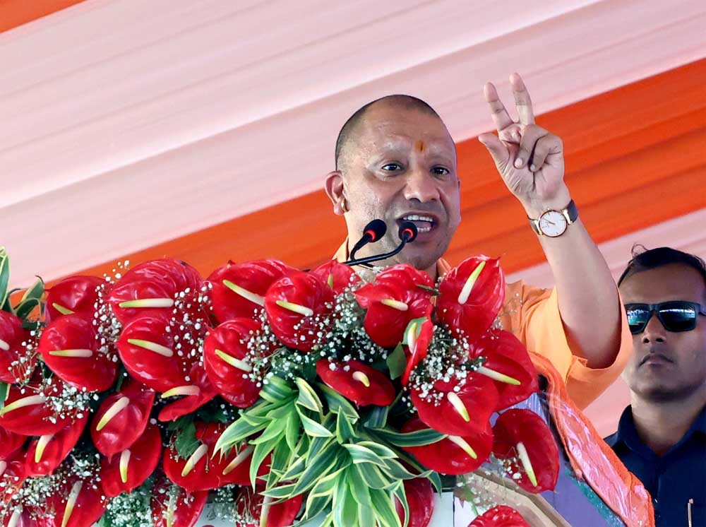 मुख्यमंत्री शिक्षक सुरक्षा कैशलेस चिकित्सा योजना बनी वरदान, मात्र 10 दिनों में 142 शिक्षकों को मिला लाभ मुख्यमंत्री शिक्षक सुरक्षा कैशलेस चिकित्सा योजना बनी वरदान, मात्र 10 दिनों में 142 शिक्षकों को मिला लाभ