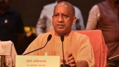 बाढ़ पर सीएम योगी सख्त, 19 जिलों में 24 घंटे अलर्ट के निर्देश