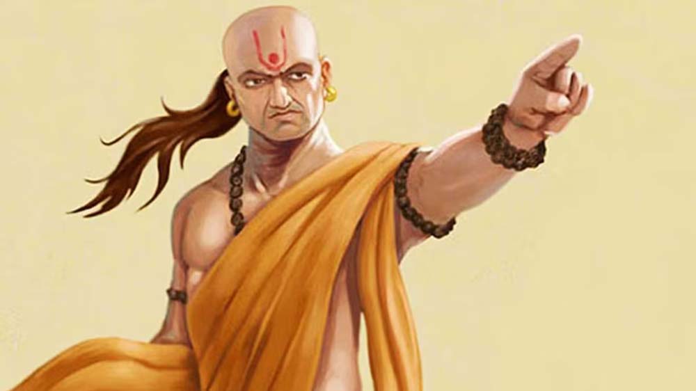 चाणक्य नीति: इन 4 लोगों से कभी साझा न करें अपनी कमाई और समस्याएं चाणक्य नीति: इन 4 लोगों से कभी साझा न करें अपनी कमाई और समस्याएं