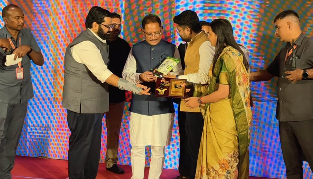 आईटीवी नेटवर्क यूथ कॉन्क्लेव: कृषि में नवाचार के लिए डॉ. विकास लुनावत सम्मानित आईटीवी नेटवर्क यूथ कॉन्क्लेव: कृषि में नवाचार के लिए डॉ. विकास लुनावत सम्मानित
