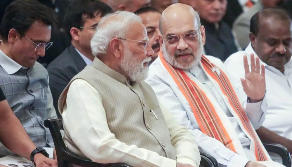 FCRA बिल पर NDA क्यों दिखा रहा नरमी? लोकसभा-राज्यसभा में दो-तिहाई बहुमत से कितनी दूर है सरकार