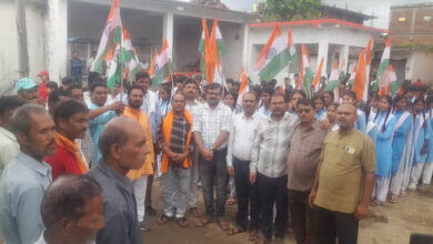 ग्राम अखड़ार में निकली तिरंगा यात्रा, देशभक्ति के नारों से गूंजा गांव ग्राम अखड़ार में निकली तिरंगा यात्रा, देशभक्ति के नारों से गूंजा गांव