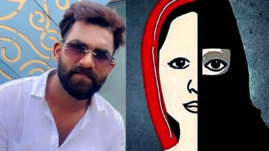 महेंद्र बनकर TCS अफसर से की दोस्ती, फिर रेप- ब्लैकमेलिंग का आरोप; शाहरुख गिरफ्तार महेंद्र बनकर TCS अफसर से की दोस्ती, फिर रेप- ब्लैकमेलिंग का आरोप; शाहरुख गिरफ्तार
