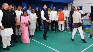 रायपुर : विधानसभा अध्यक्ष डॉ. रमन सिंह और उप मुख्यमंत्री अरुण साव ने 25वीं छत्तीसगढ़ स्टेट जूनियर रैंकिंग बैडमिंटन टूर्नामेंट का किया शुभारंभ