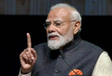 छात्रों के मुद्दे पर NDA का विपक्षी अंदाज, संसद परिसर में मार्च; राहुल गांधी पर साधा निशाना