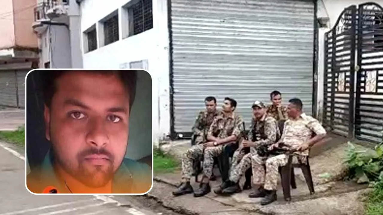 EOW की मंडला में बड़ी कार्रवाई, वन विभाग के बाबू श्वेतांक चौरसिया के घर छापा EOW की मंडला में बड़ी कार्रवाई, वन विभाग के बाबू श्वेतांक चौरसिया के घर छापा