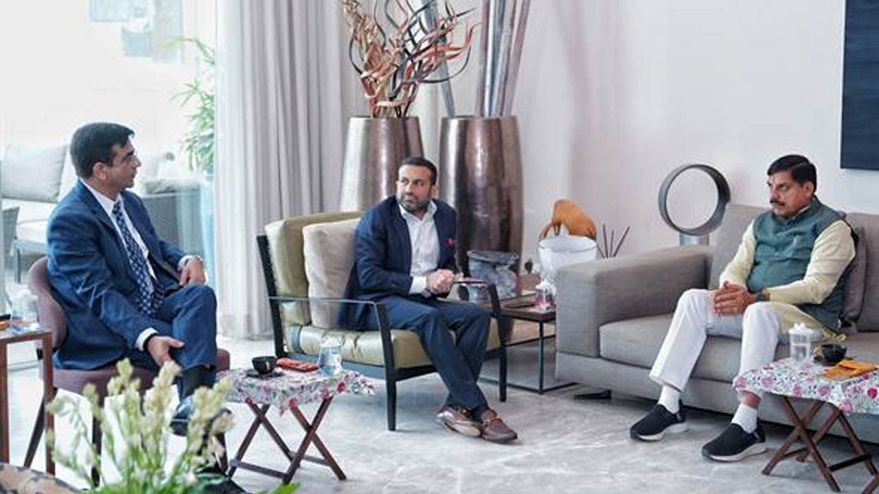 प्रदेश में निवेश से गुजरात-मध्यप्रदेश के संबंध होंगे और प्रगाढ़, युवाओं को मिलेंगे रोजगार के अवसर: मुख्यमंत्री डॉ. यादव प्रदेश में निवेश से गुजरात-मध्यप्रदेश के संबंध होंगे और प्रगाढ़, युवाओं को मिलेंगे रोजगार के अवसर: मुख्यमंत्री डॉ. यादव