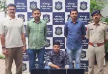 ‘कपड़े उतारो और पैसे कमाओ’! 10वीं पास युवक ने बनाया ऐप, फ्लैट में चल रहा था ऑनलाइन खेल
