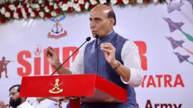 राजनाथ सिंह ने रक्तदान अभियान को बताया सैनिकों के प्रति देश की जिम्मेदारी राजनाथ सिंह ने रक्तदान अभियान को बताया सैनिकों के प्रति देश की जिम्मेदारी
