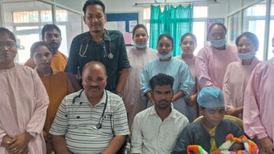 800 ग्राम के अति-कम वजनी नवजात को जिला चिकित्सालय अनूपपुर के SNCU ने दिया नया जीवन