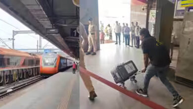 भारत में पहली बार ट्रेन से लाइव हार्ट का परिवहन, वंदे भारत एक्सप्रेस से सूरत से अहमदाबाद पहुंचा जीवित हृदय भारत में पहली बार ट्रेन से लाइव हार्ट का परिवहन, वंदे भारत एक्सप्रेस से सूरत से अहमदाबाद पहुंचा जीवित हृदय