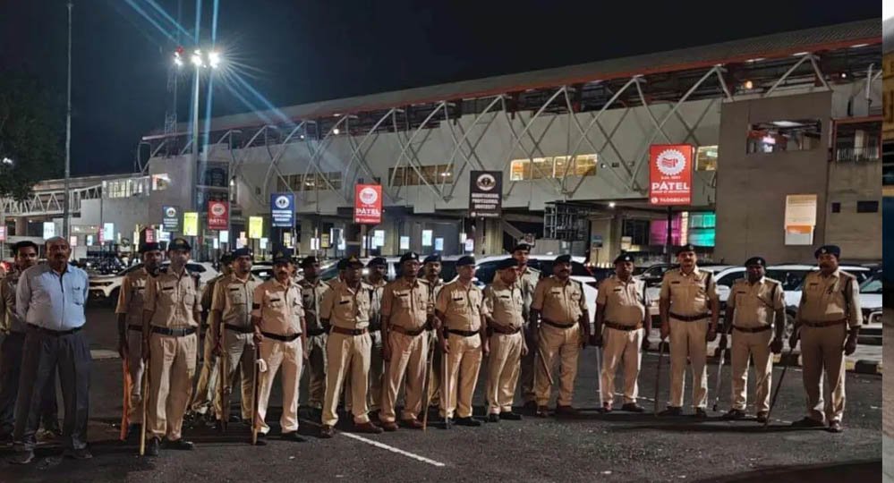 ऑपरेशन हमदर्द: भोपाल रेलवे स्टेशन से 16 बच्चे सुरक्षित मिले, 3 किडनैपिंग केस का भी खुलासा ऑपरेशन हमदर्द: भोपाल रेलवे स्टेशन से 16 बच्चे सुरक्षित मिले, 3 किडनैपिंग केस का भी खुलासा