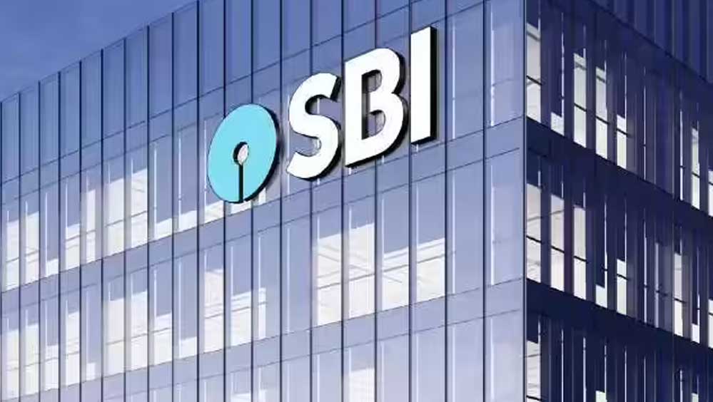 SBI के लाखों ग्राहकों को झटका! 4 बार से ज्यादा ₹500 निकाला तो लगेगा ₹15 चार्ज SBI के लाखों ग्राहकों को झटका! 4 बार से ज्यादा ₹500 निकाला तो लगेगा ₹15 चार्ज
