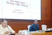 लोक निर्माण विभाग के सचिव ने निर्माण कार्यों में तेजी लाने, गुणवत्ता एवं समय-सीमा का विशेष ध्यान रखने के दिए निर्देश