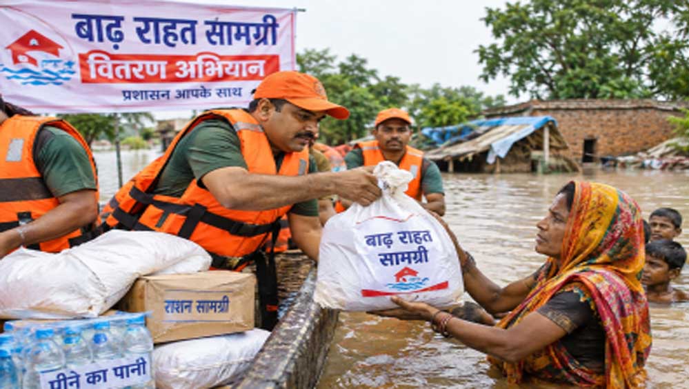 बाढ़ राहत में योगी सरकार की संवेदनशील पहल, फर्रूखाबाद में प्रशासन पूरी तरह मुस्तैद