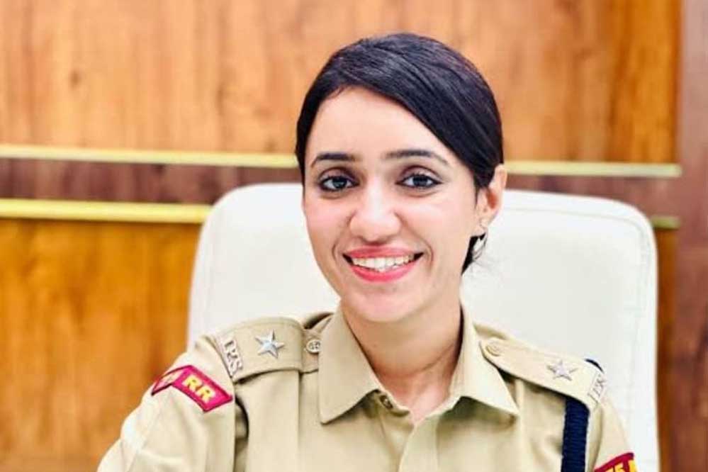 CSP नेहा पच्चीसिया के सस्पेंशन के पीछे कौन हैं ये महिला IPS? चौथे प्रयास में पास की UPSC CSP नेहा पच्चीसिया के सस्पेंशन के पीछे कौन हैं ये महिला IPS? चौथे प्रयास में पास की UPSC