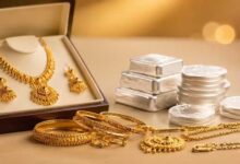 Silver Price Crash: चांदी की कीमत में अचानक बड़ी गिरावट, रिकॉर्ड हाई से इतनी सस्ती; जानें 10 ग्राम सोने का ताजा रेट