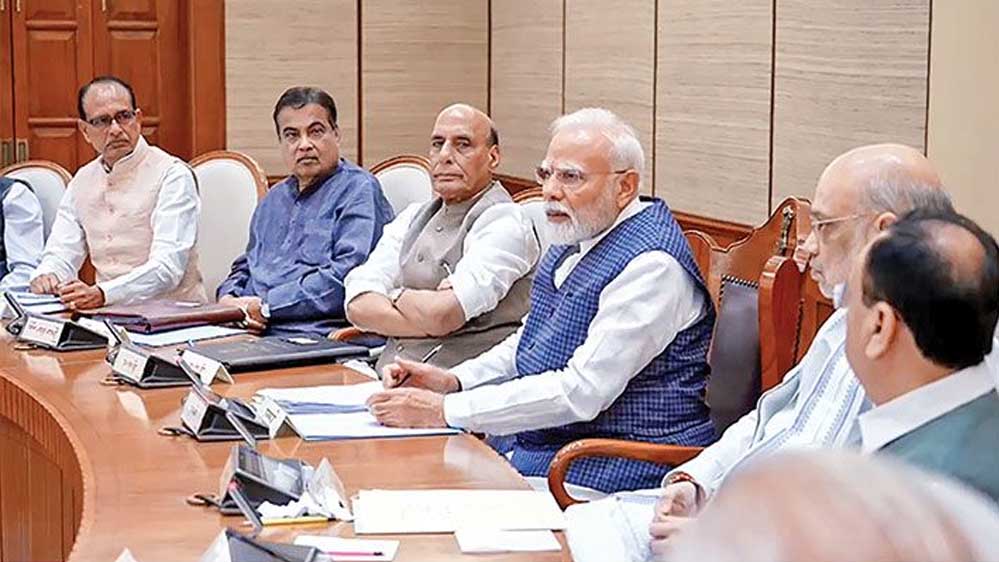 कैबिनेट विस्तार पर अभी और इंतजार, PM मोदी की विदेश यात्रा के बाद हो सकता है बड़ा फैसला कैबिनेट विस्तार पर अभी और इंतजार, PM मोदी की विदेश यात्रा के बाद हो सकता है बड़ा फैसला