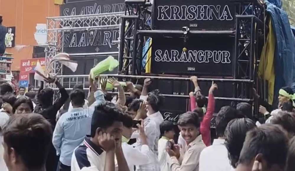रतलाम में ईद मिलादुन्नबी जुलूस में तेज आवाज में साउंड सिस्टम बजाने पर 14 लोगों के खिलाफ केस